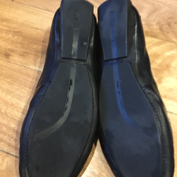 Nine West Flats - Picture 6 of 7